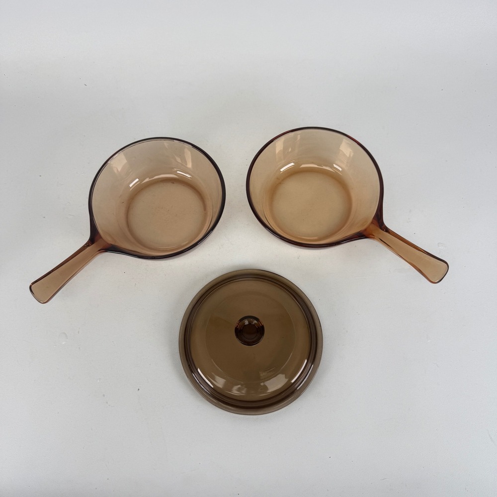 Corning Visions Amber Glass 3 Piece Set 2 Grab-It Bowls and Pyrex P81C Lid